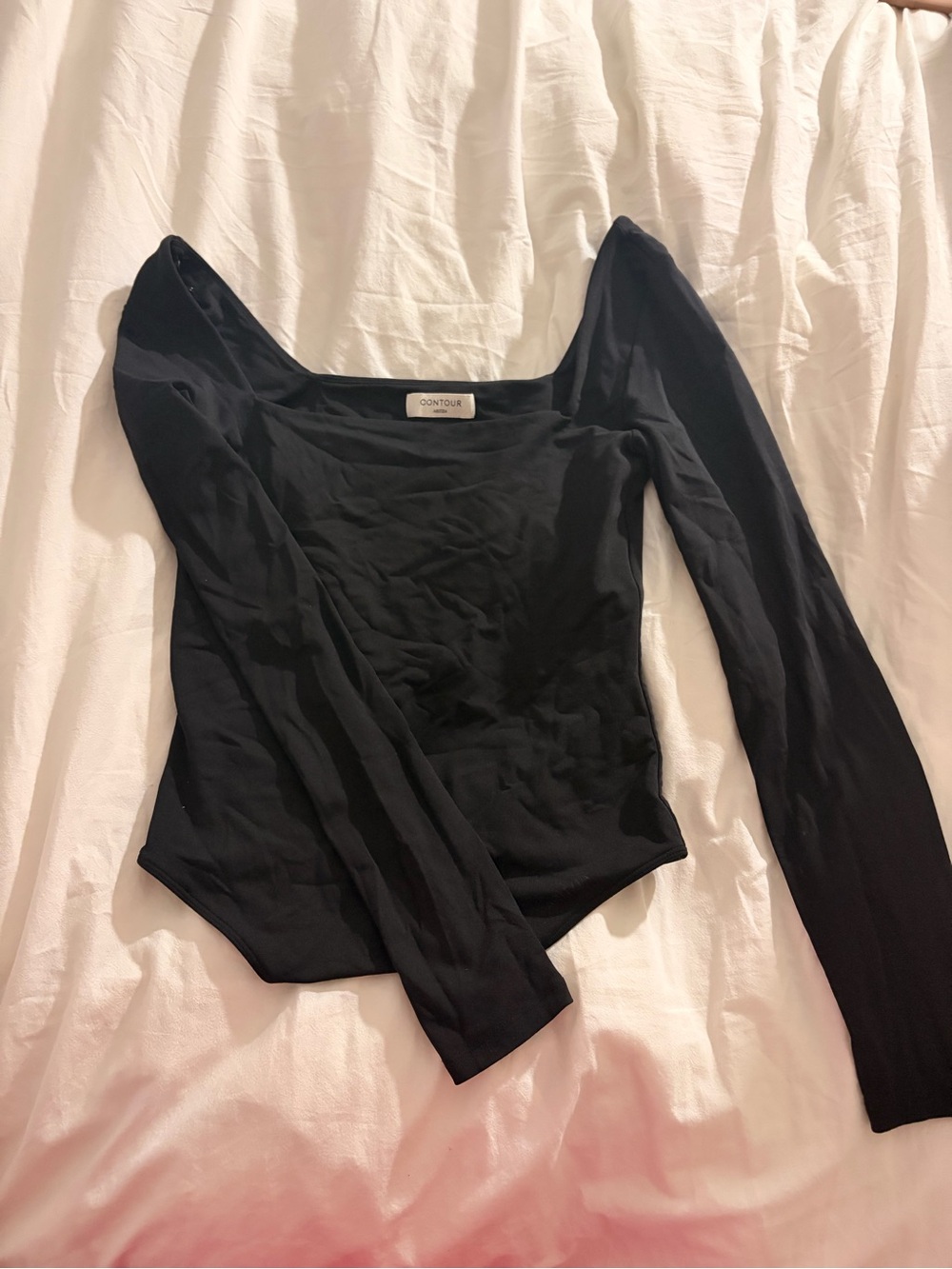 Aritzia contour body suit